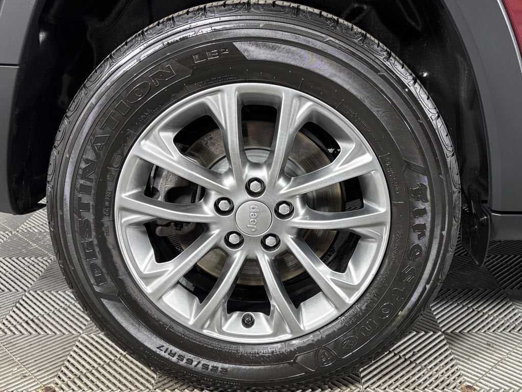 2021 Jeep Cherokee Latitude Lux