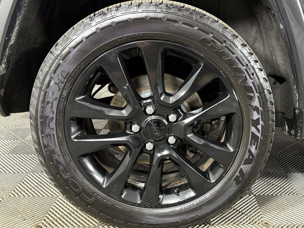 2017 Jeep Grand Cherokee Altitude