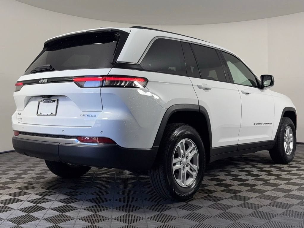 2023 Jeep Grand Cherokee Laredo