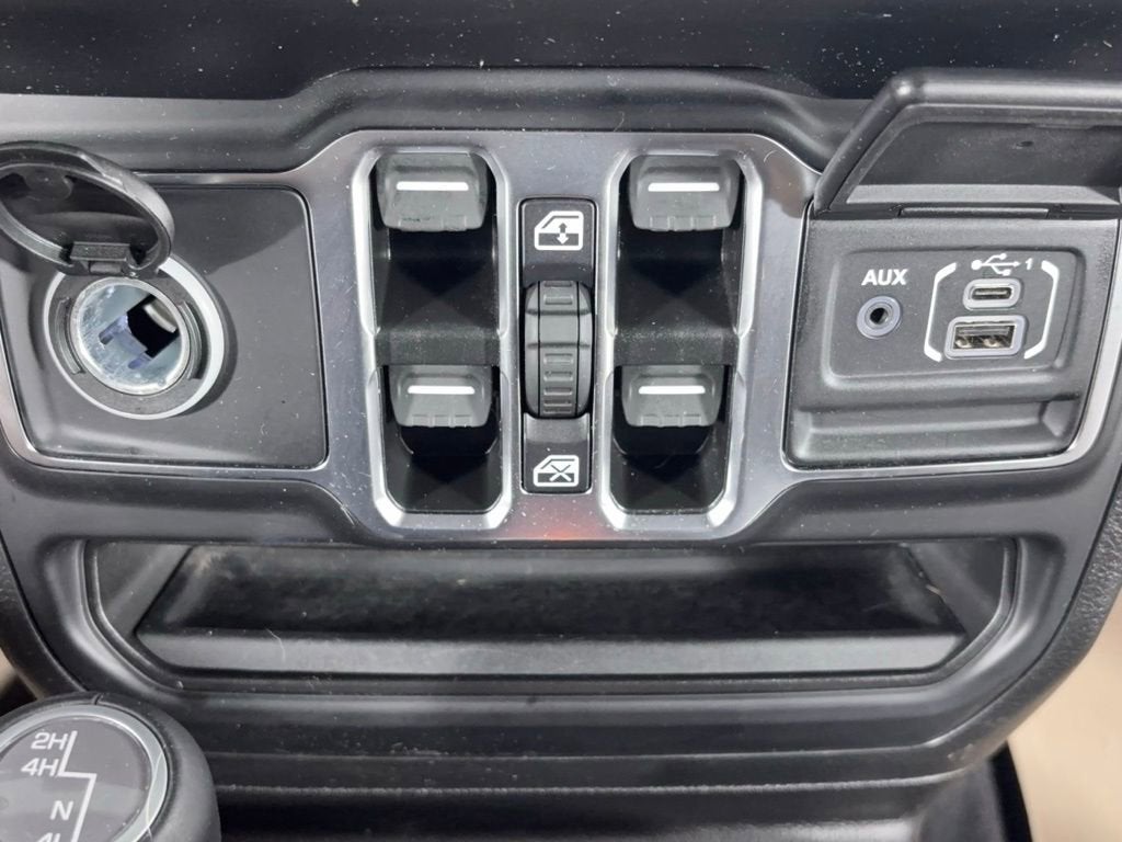 2022 Jeep Gladiator Overland