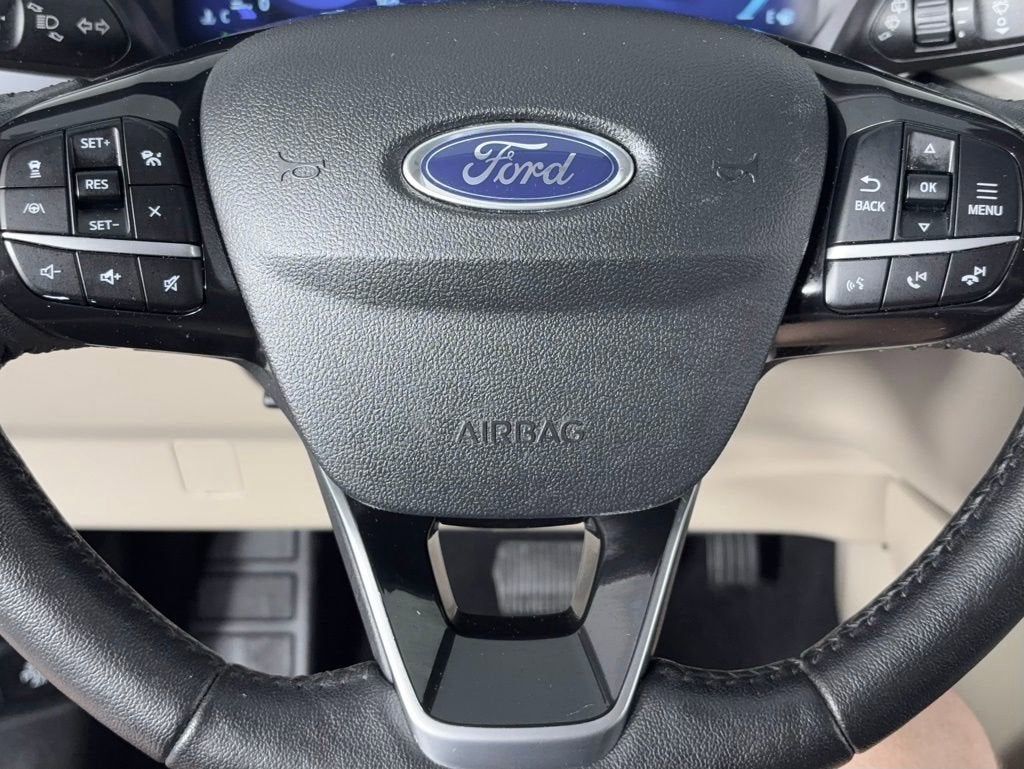 2021 Ford Escape SEL