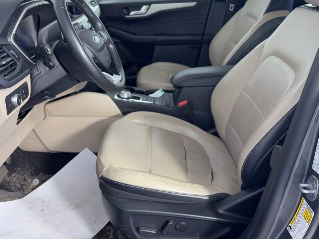 2021 Ford Escape SEL