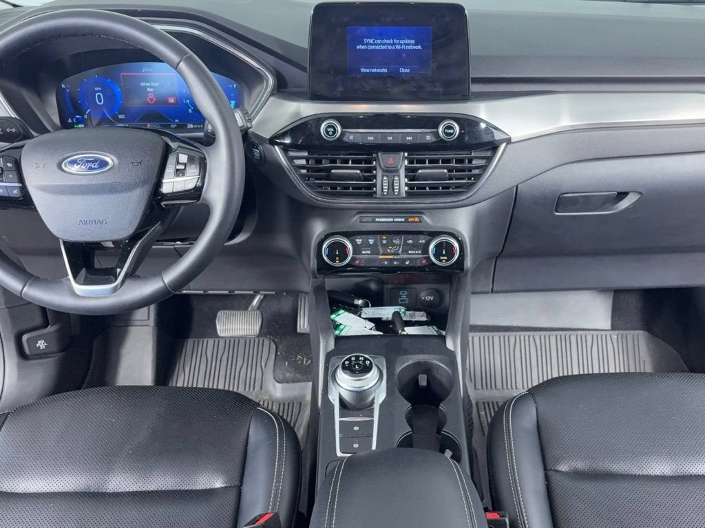2022 Ford Escape Titanium