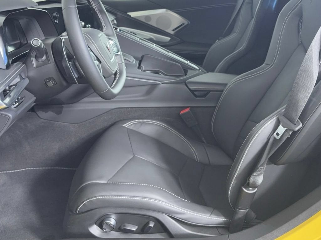 2025 Chevrolet Corvette Stingray 2LT