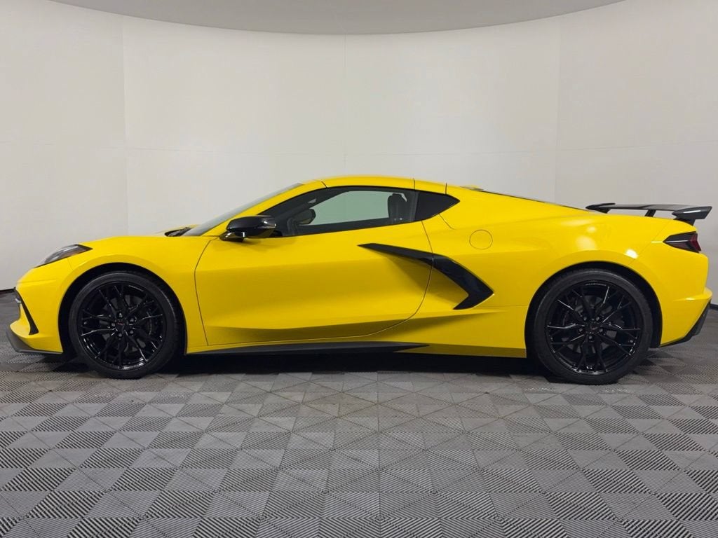 2025 Chevrolet Corvette Stingray 2LT