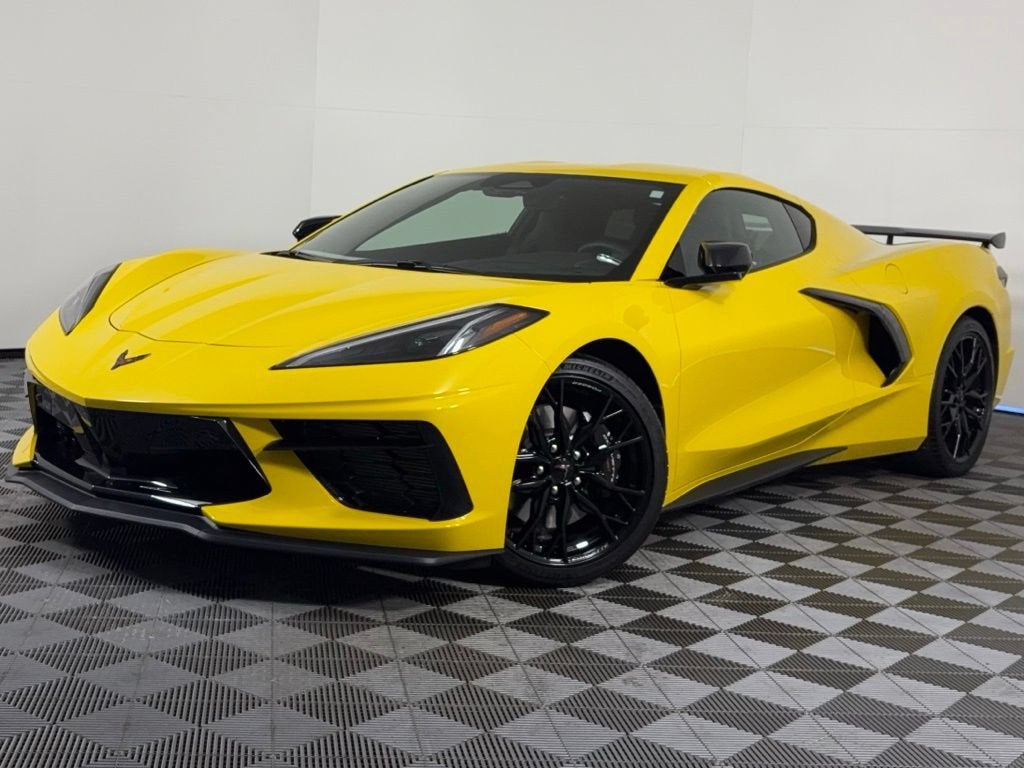 2025 Chevrolet Corvette Stingray 2LT