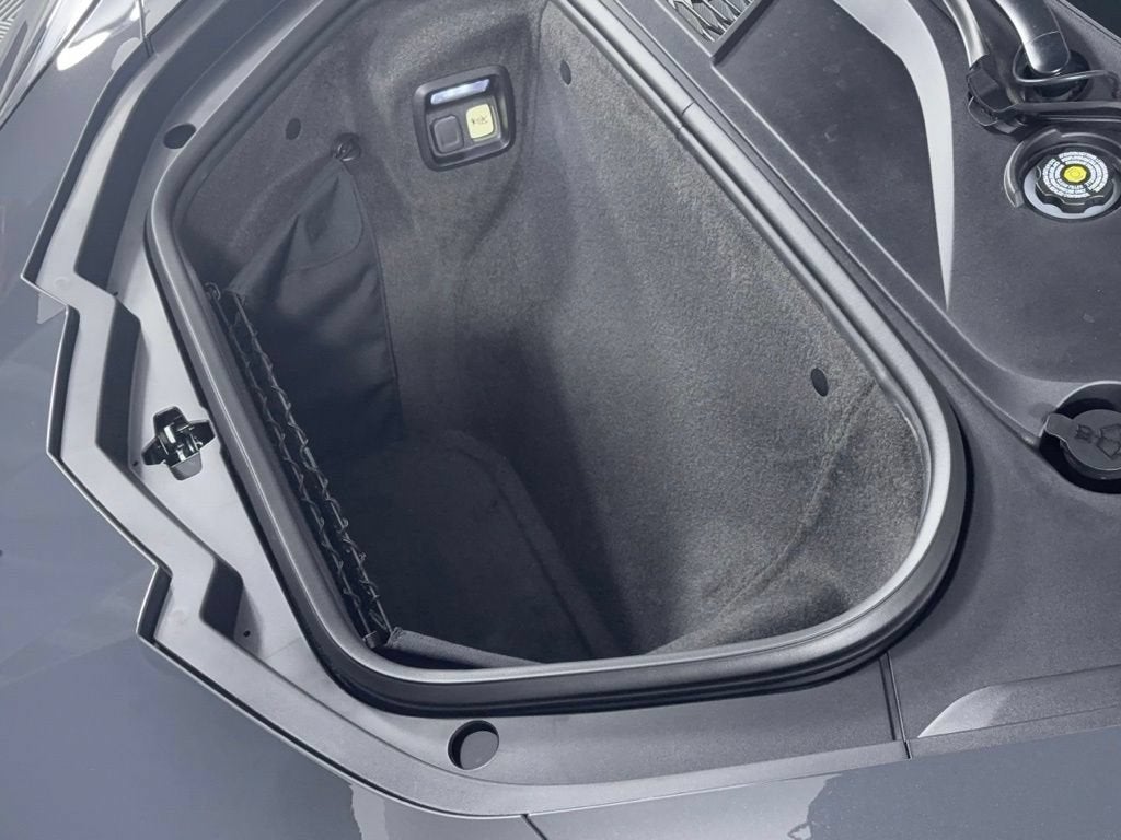 2027 Chevrolet Corvette 3LT - Photo 10