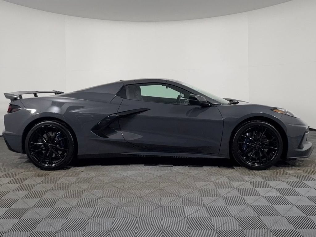 2027 Chevrolet Corvette 3LT - Photo 6