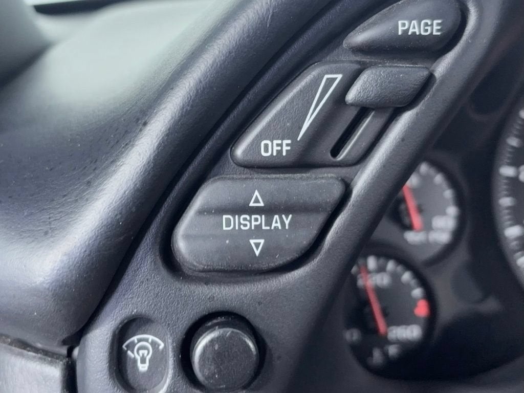 2004 Chevrolet Corvette NA