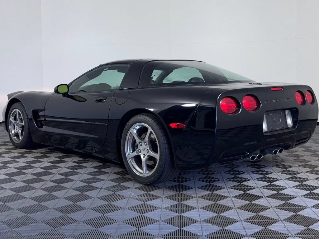2004 Chevrolet Corvette NA