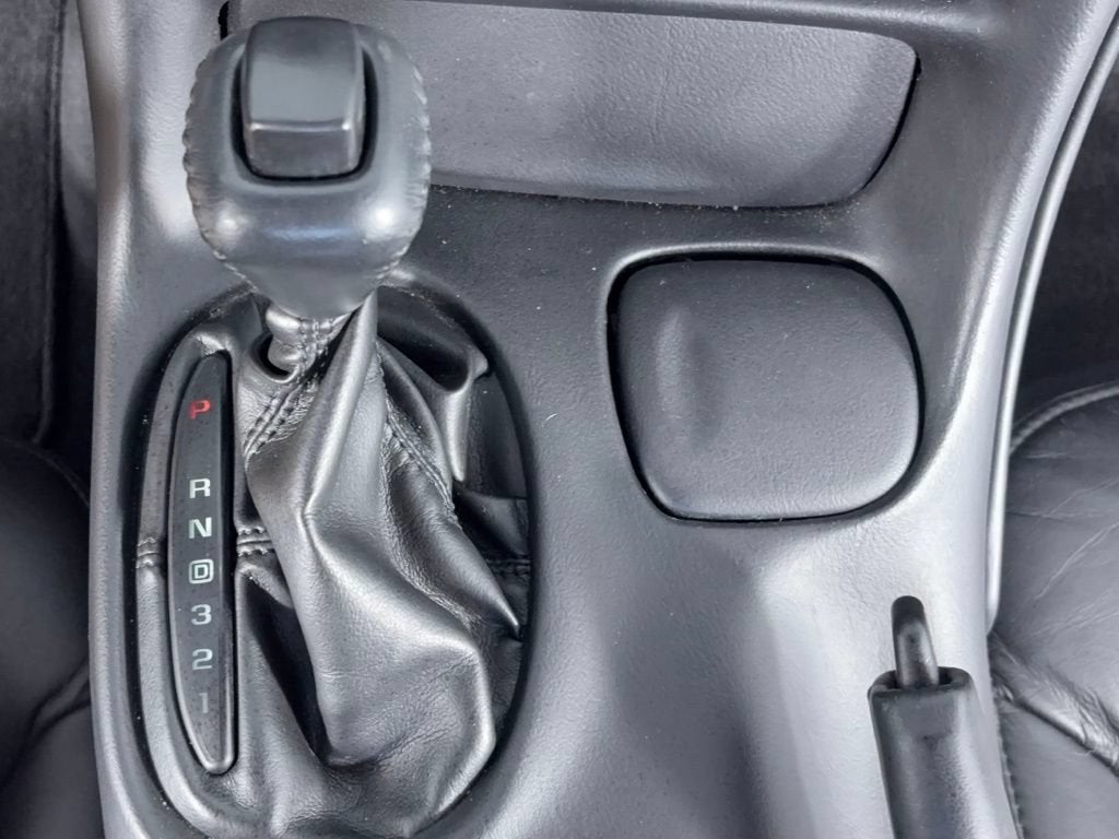 2004 Chevrolet Corvette NA