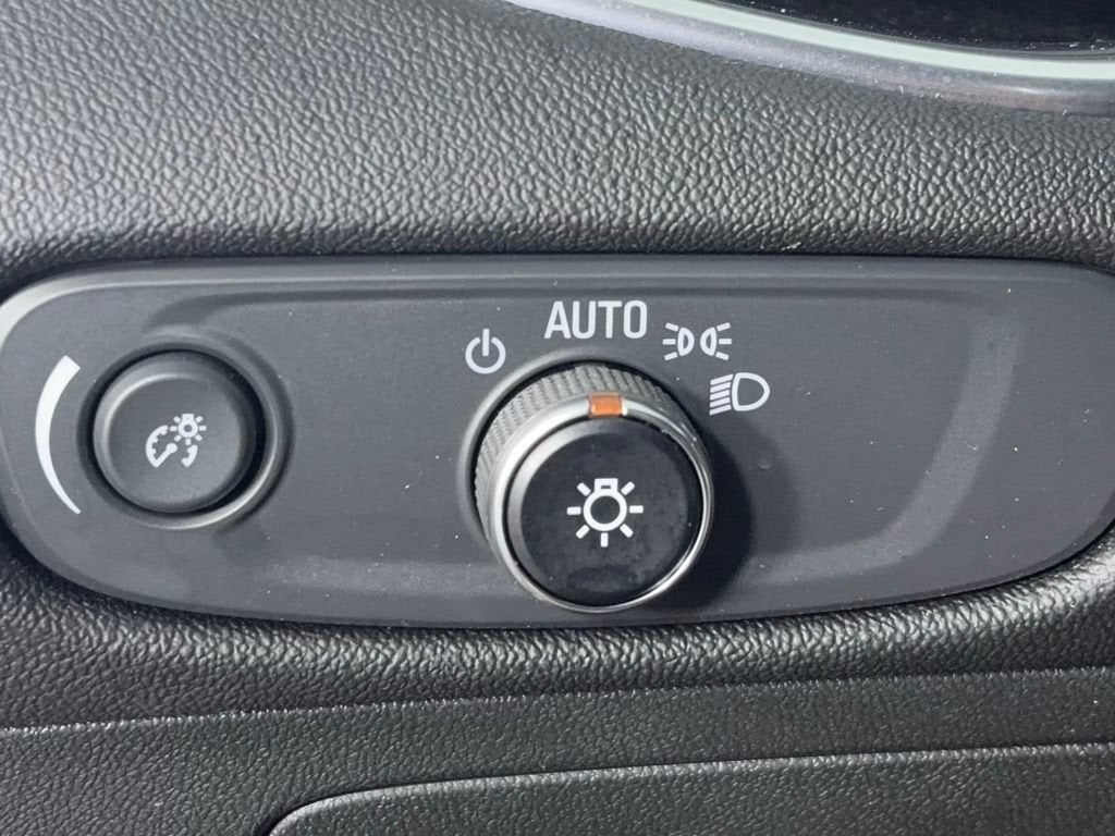 2023 Chevrolet Malibu 2LT