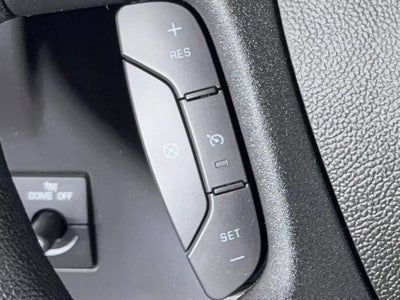 2025 Chevrolet Express Passenger 1LT