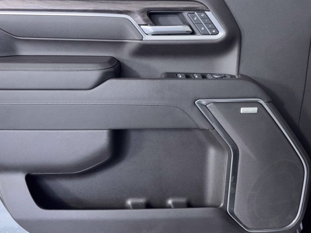 2025 Chevrolet Silverado 3500 HD LTZ