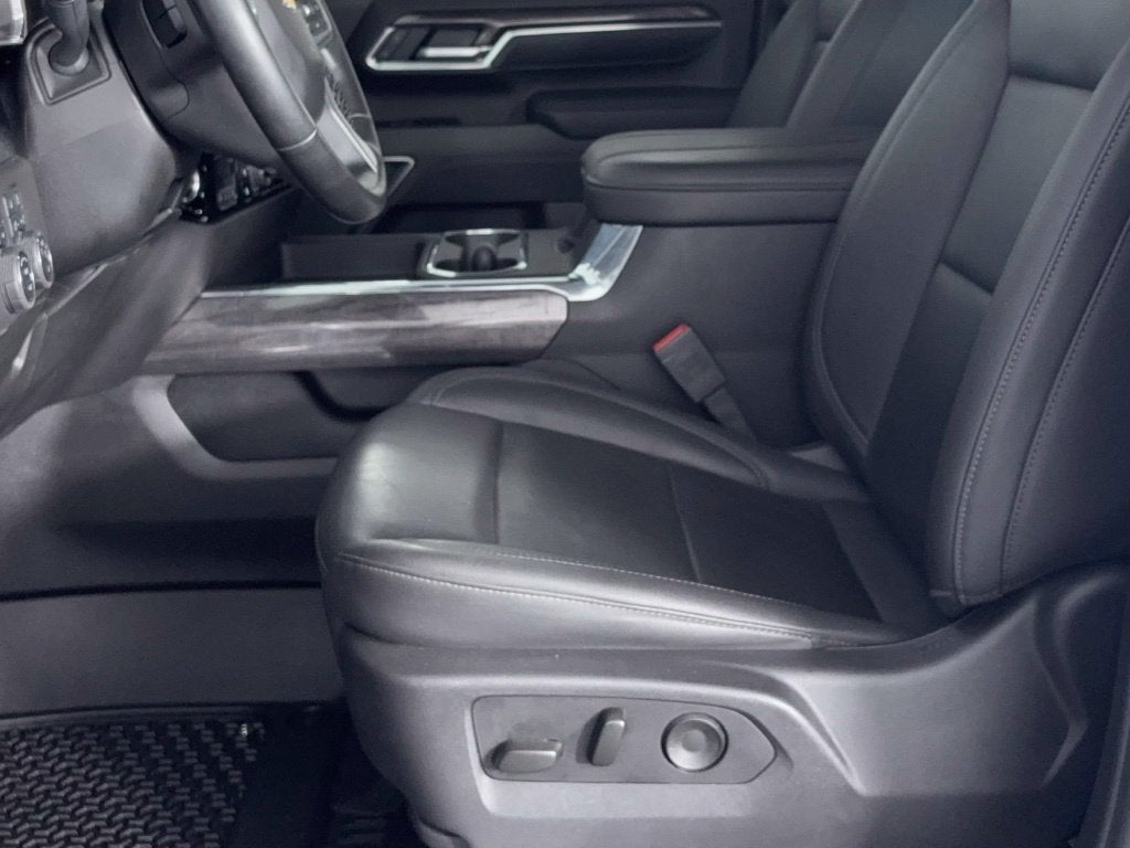 2025 Chevrolet Silverado 3500 HD LTZ