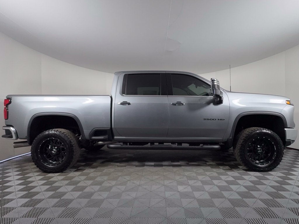 2025 Chevrolet Silverado 3500 HD LTZ