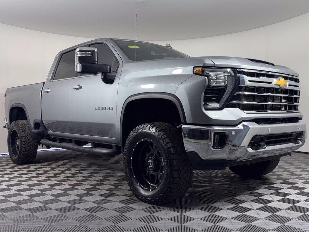 2025 Chevrolet Silverado 3500 HD LTZ