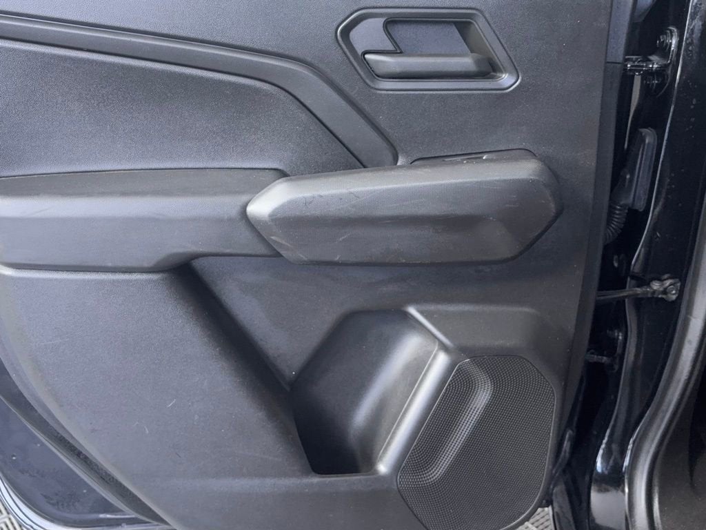2023 Chevrolet Colorado WT