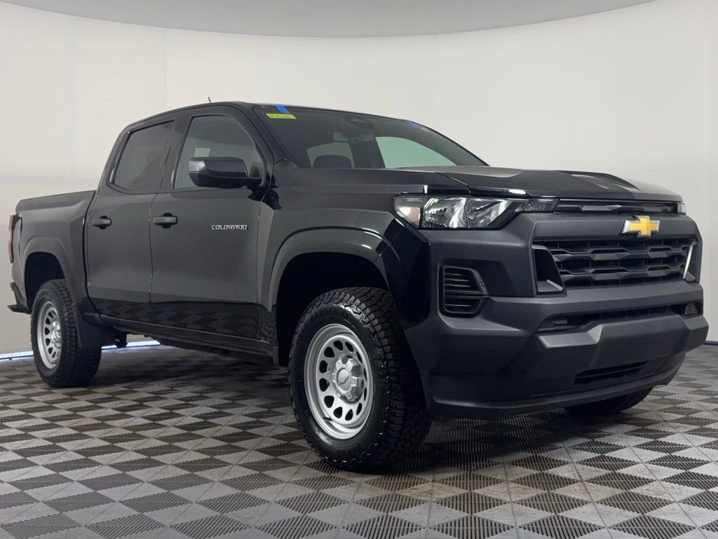 2023 Chevrolet Colorado WT
