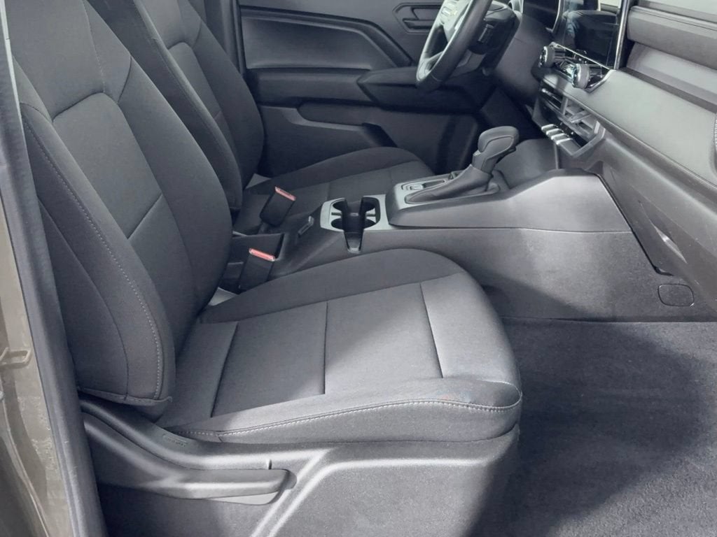 2023 Chevrolet Colorado WT