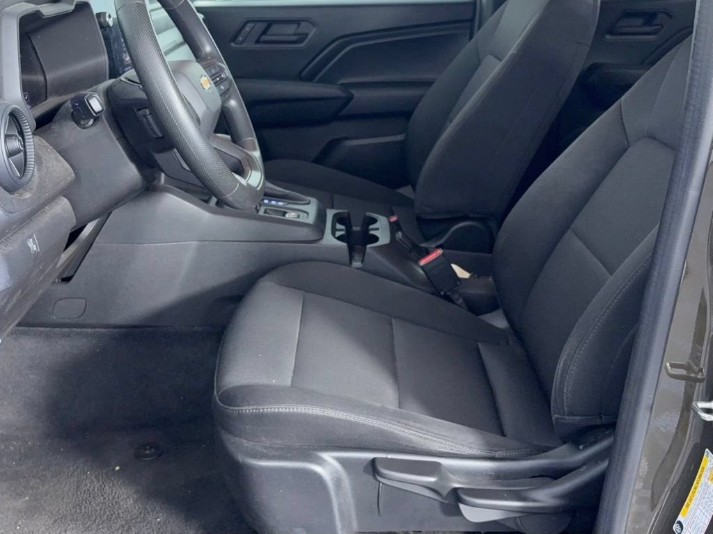 2023 Chevrolet Colorado WT