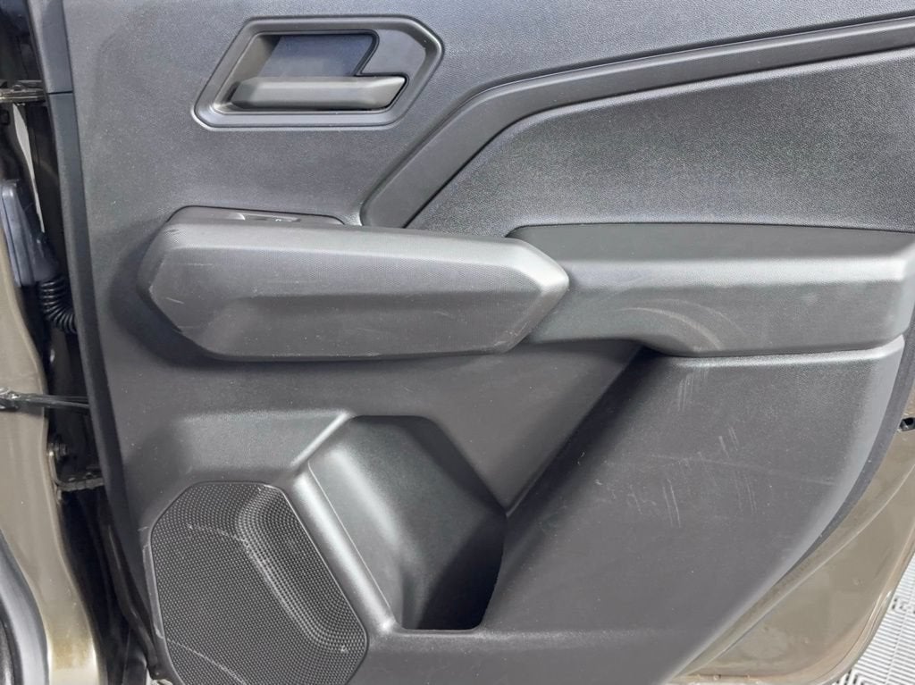 2023 Chevrolet Colorado WT