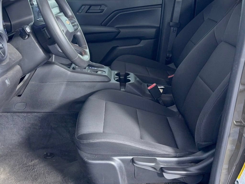 2023 Chevrolet Colorado WT