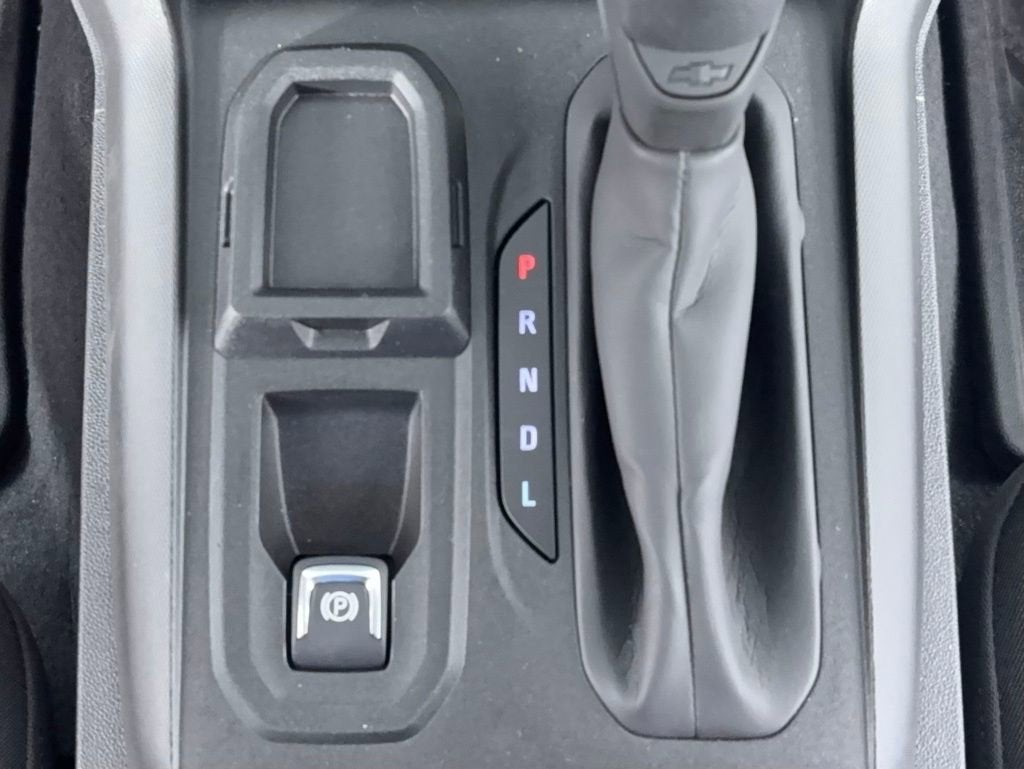 2024 Chevrolet Colorado WT
