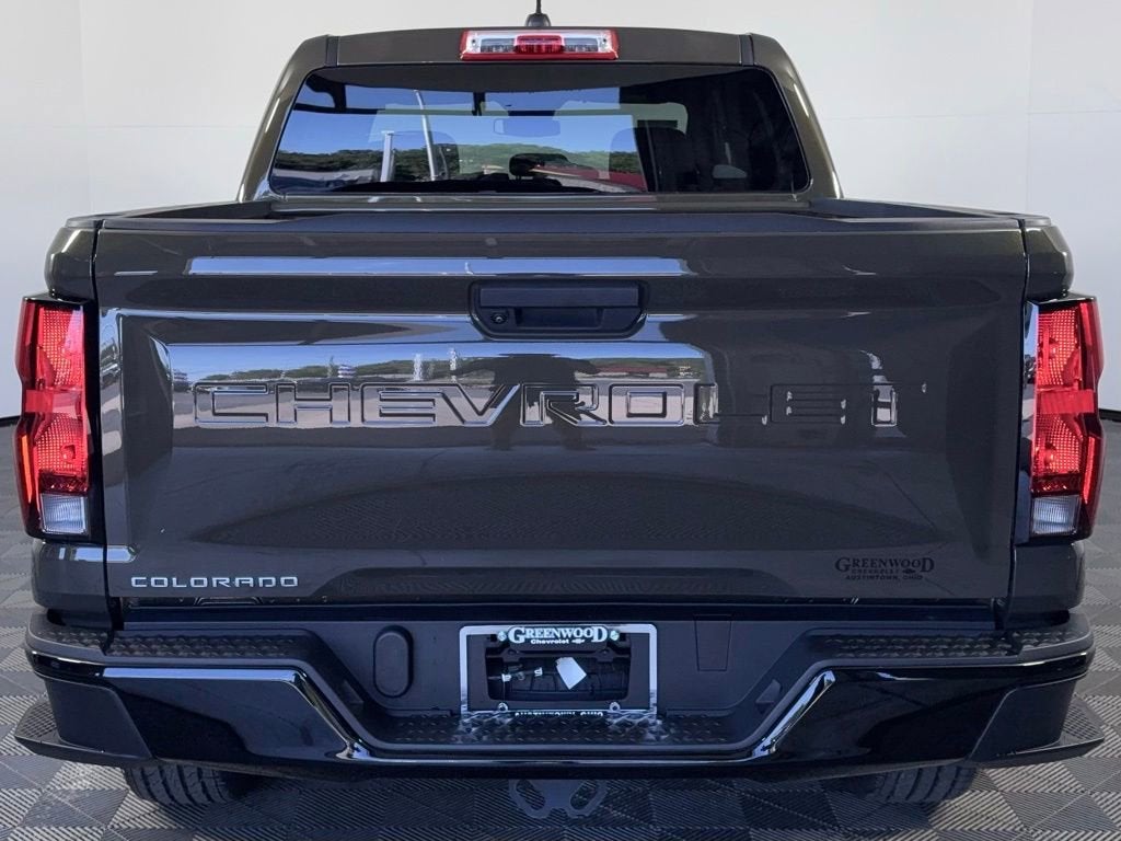 2024 Chevrolet Colorado WT