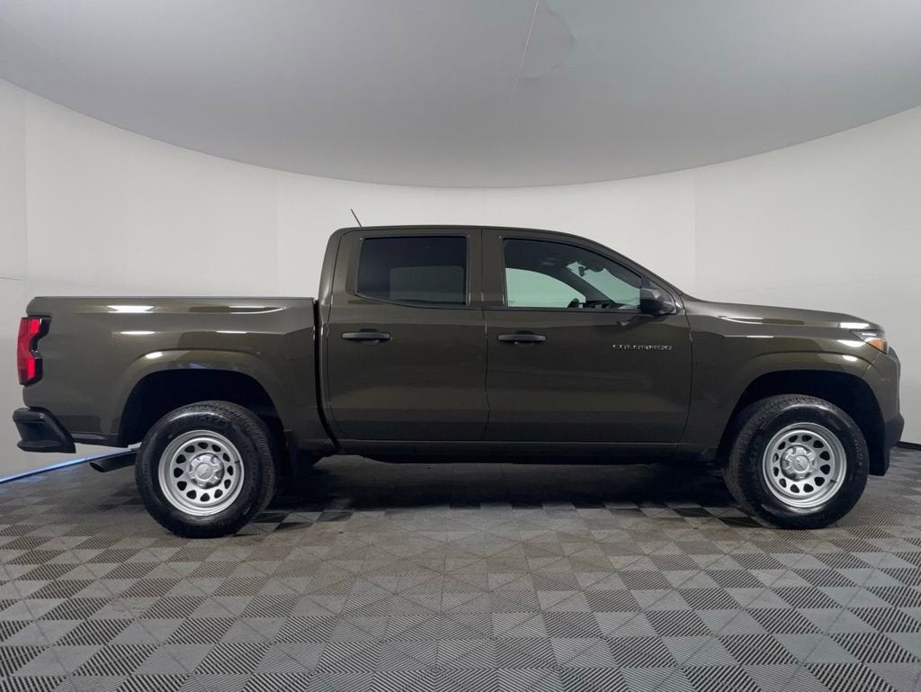 2024 Chevrolet Colorado WT