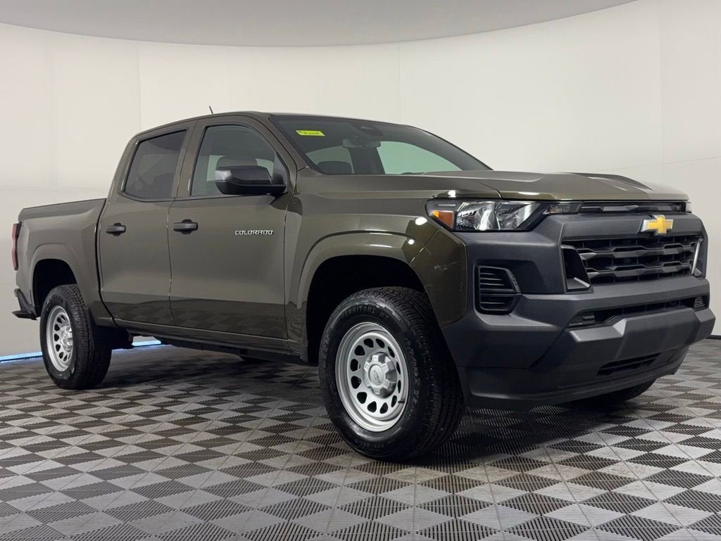 2024 Chevrolet Colorado WT