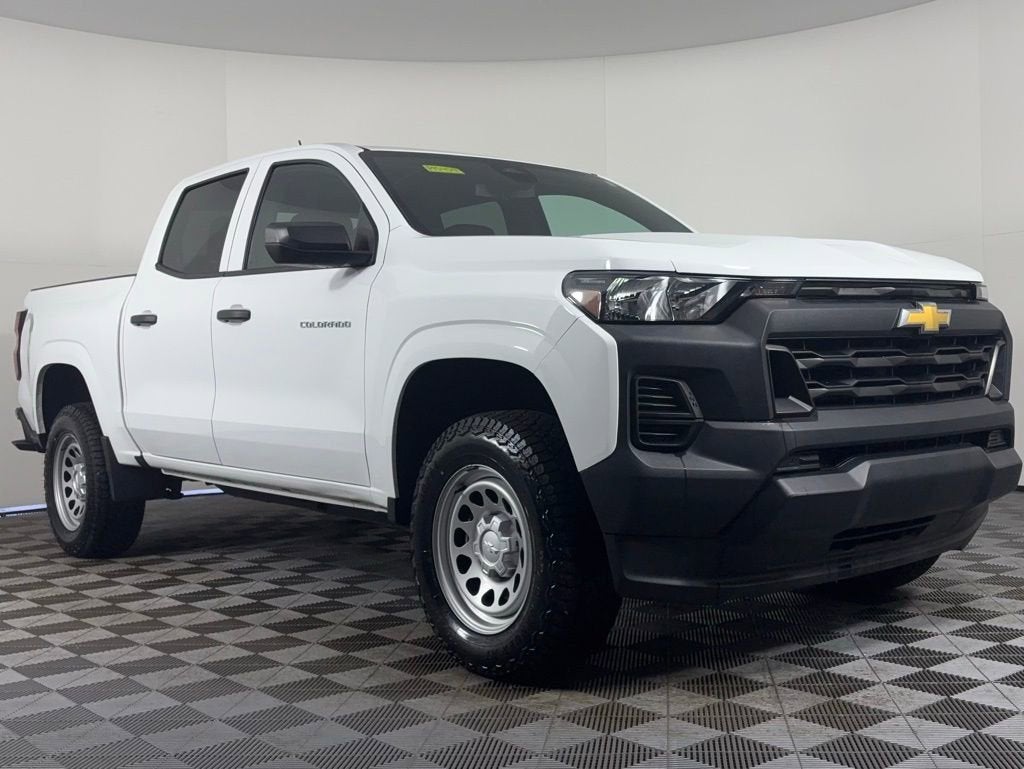 2023 Chevrolet Colorado WT