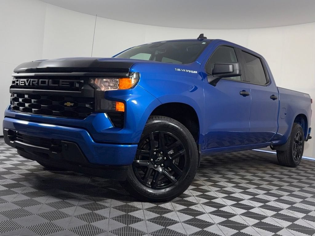 2024 Chevrolet Silverado 1500 Custom