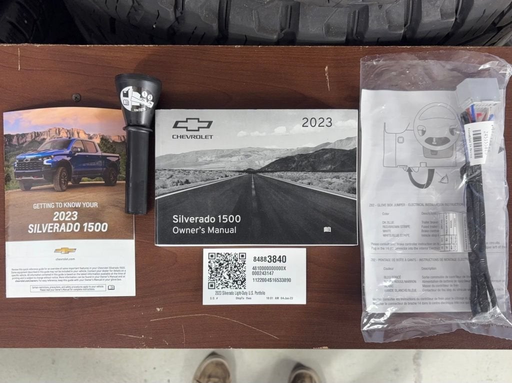 2023 Chevrolet Silverado 1500 Custom