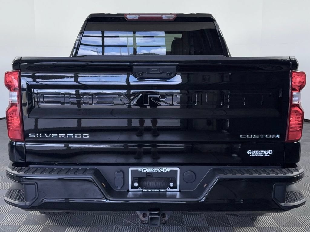 2023 Chevrolet Silverado 1500 Custom