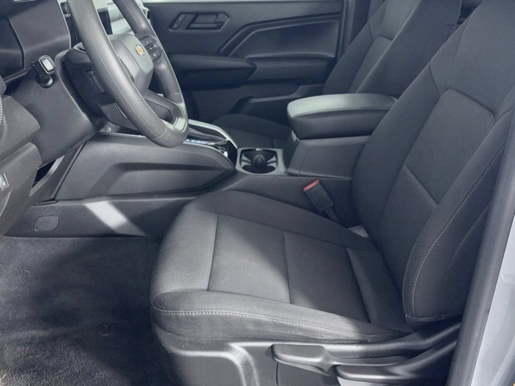 2023 Chevrolet Colorado WT