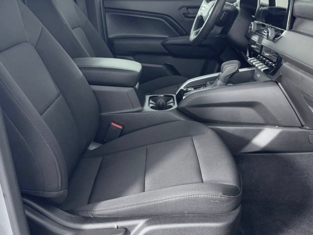 2023 Chevrolet Colorado WT
