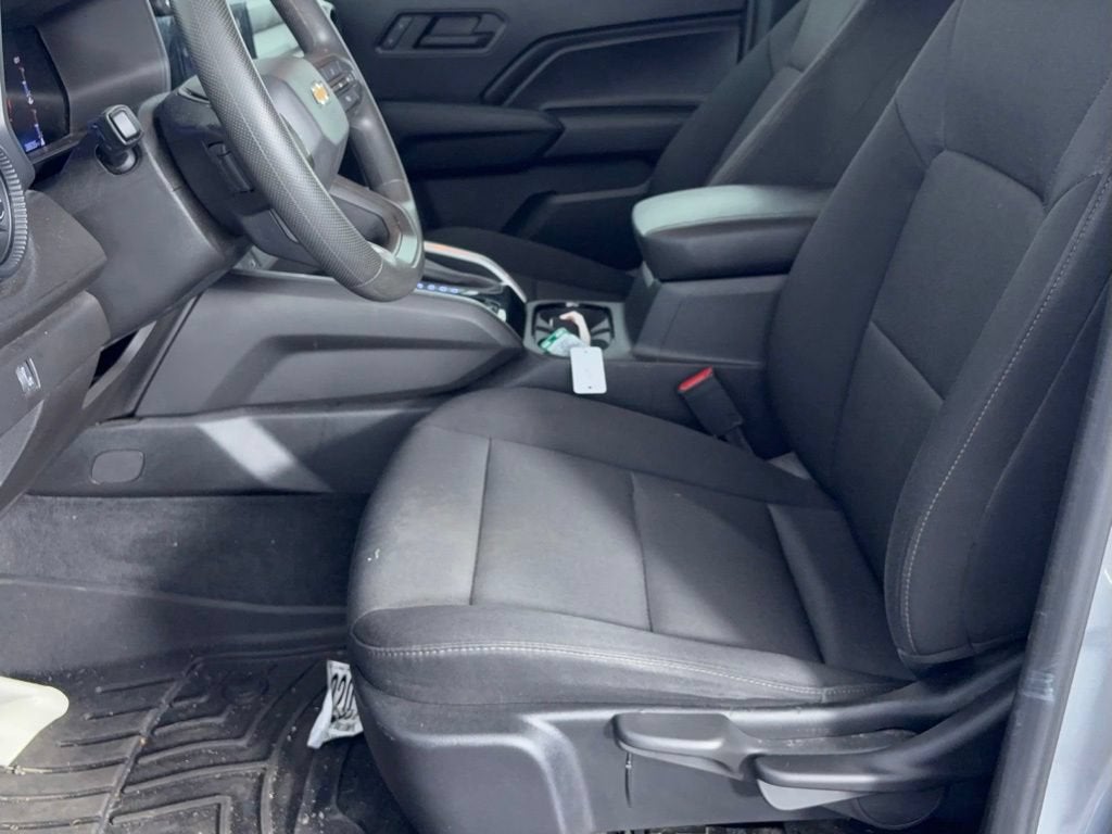2023 Chevrolet Colorado WT