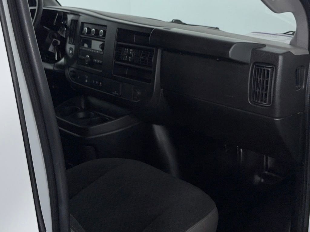 2024 Chevrolet Express Cargo 2500 WT