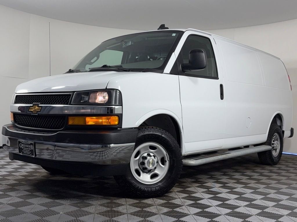 2024 Chevrolet Express Cargo 2500 WT