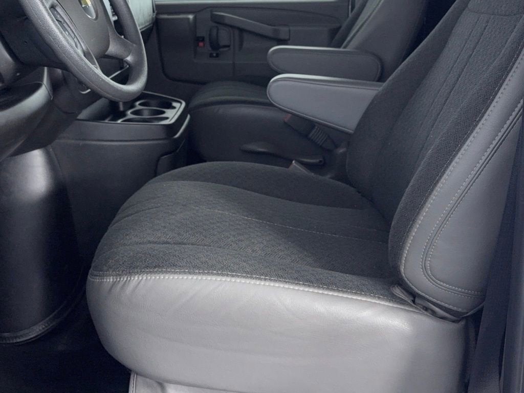 2024 Chevrolet Express Cargo 2500 WT