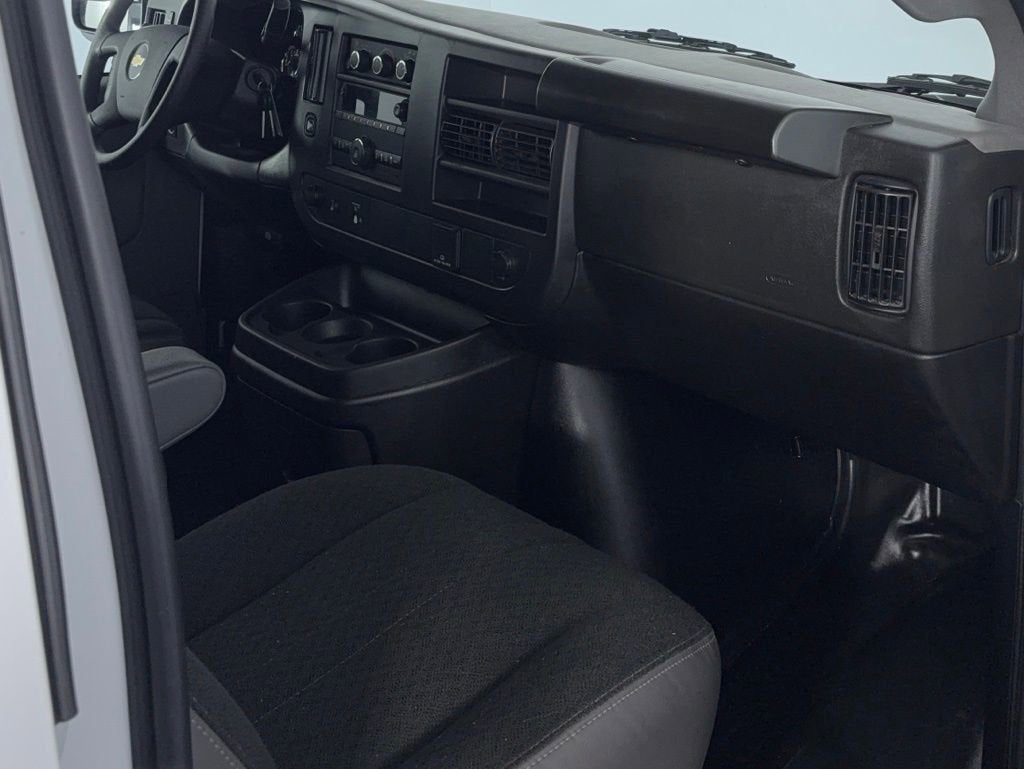 2024 Chevrolet Express Cargo 2500 WT