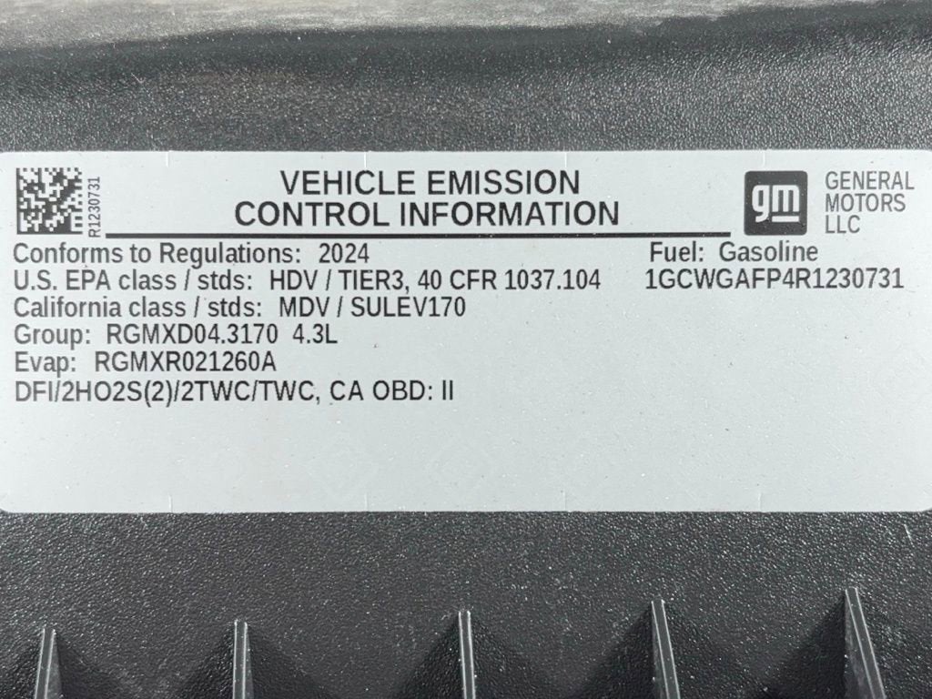 2024 Chevrolet Express Cargo 2500 WT