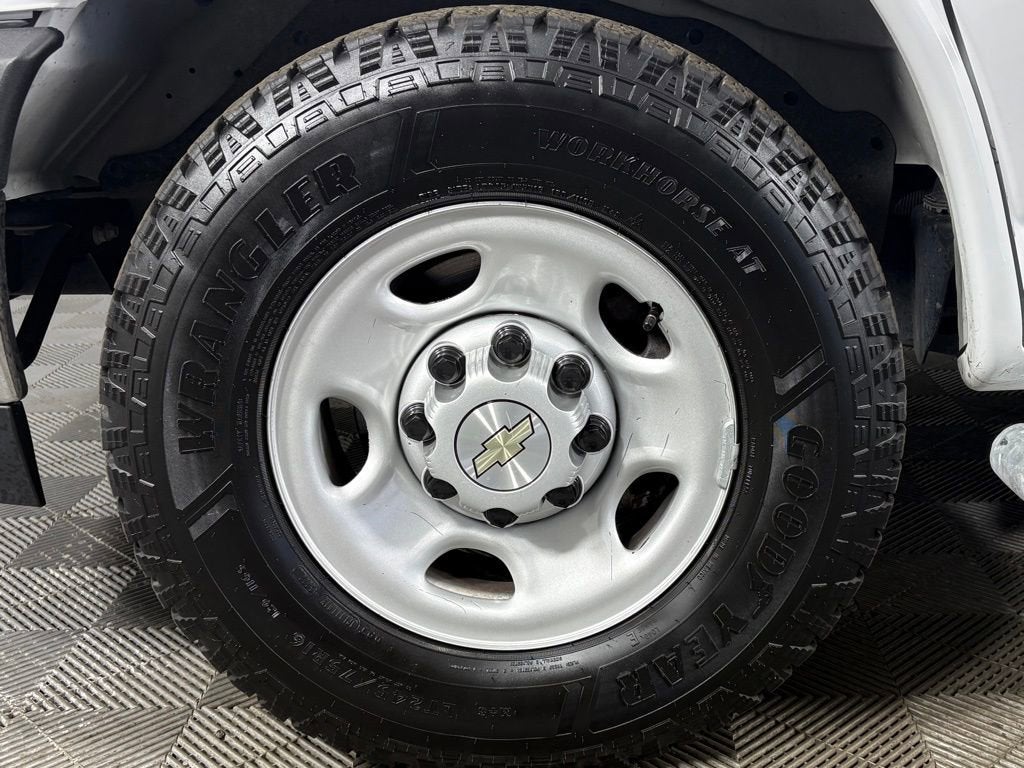 2024 Chevrolet Express Cargo 2500 WT