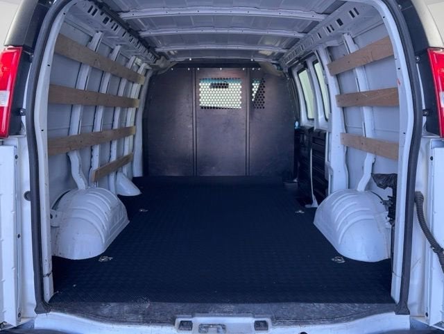 2024 Chevrolet Express Cargo 2500 WT