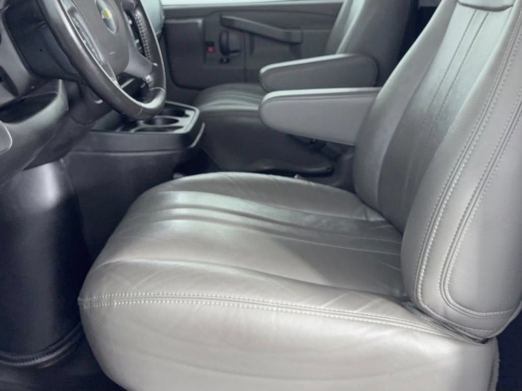 2023 Chevrolet Express Cargo 2500 WT