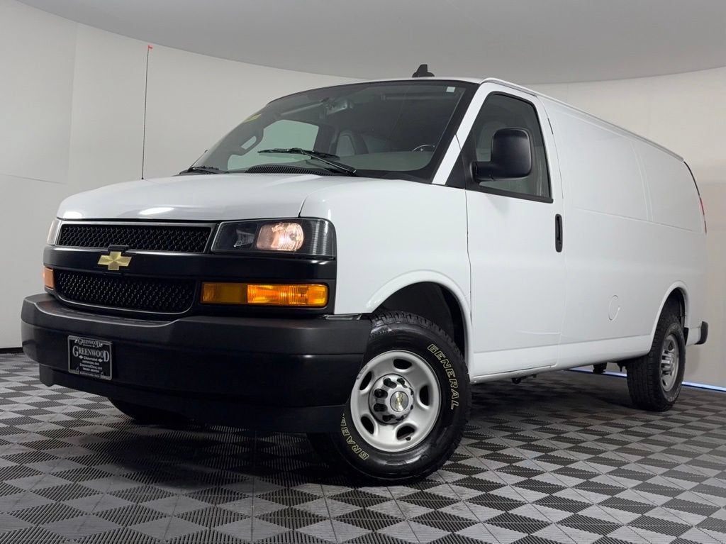 2023 Chevrolet Express Cargo 2500 WT