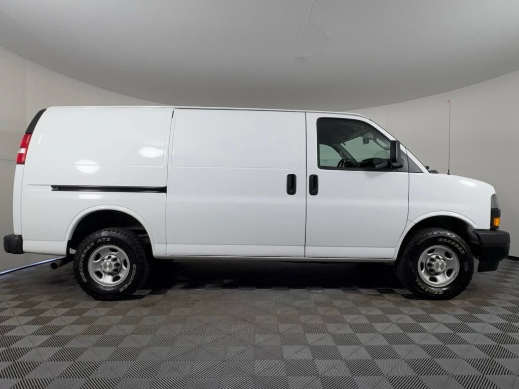 2023 Chevrolet Express Cargo 2500 WT