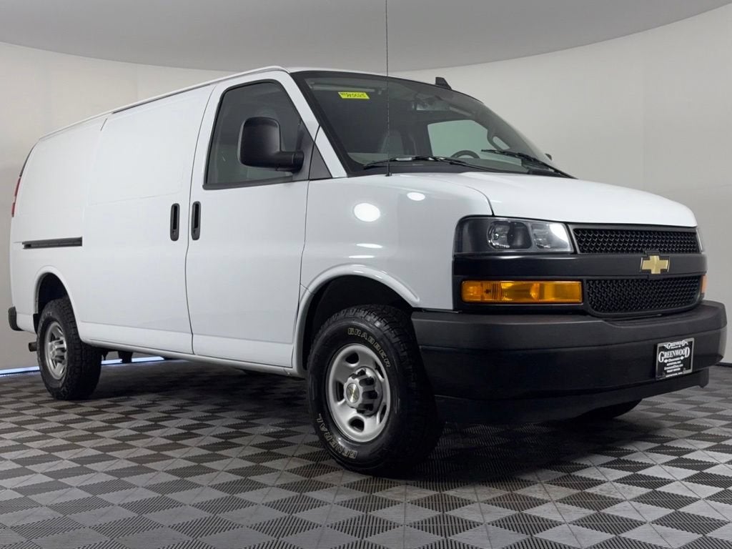 2023 Chevrolet Express Cargo 2500 WT