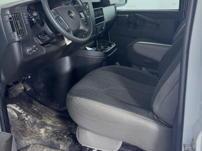 2024 Chevrolet Express Cargo 2500 WT